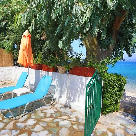 House Varvara Hébergement de vacances *